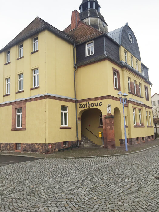 Verwaltungshaus, Fassade Verputz und Malerarbeiten